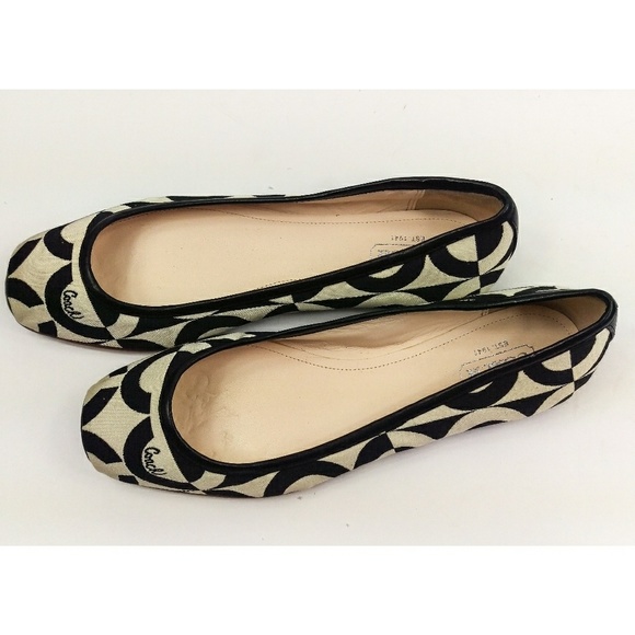 {Coach} NWOB Portia Cream & Black Ballerina Flats - Picture 2 of 8